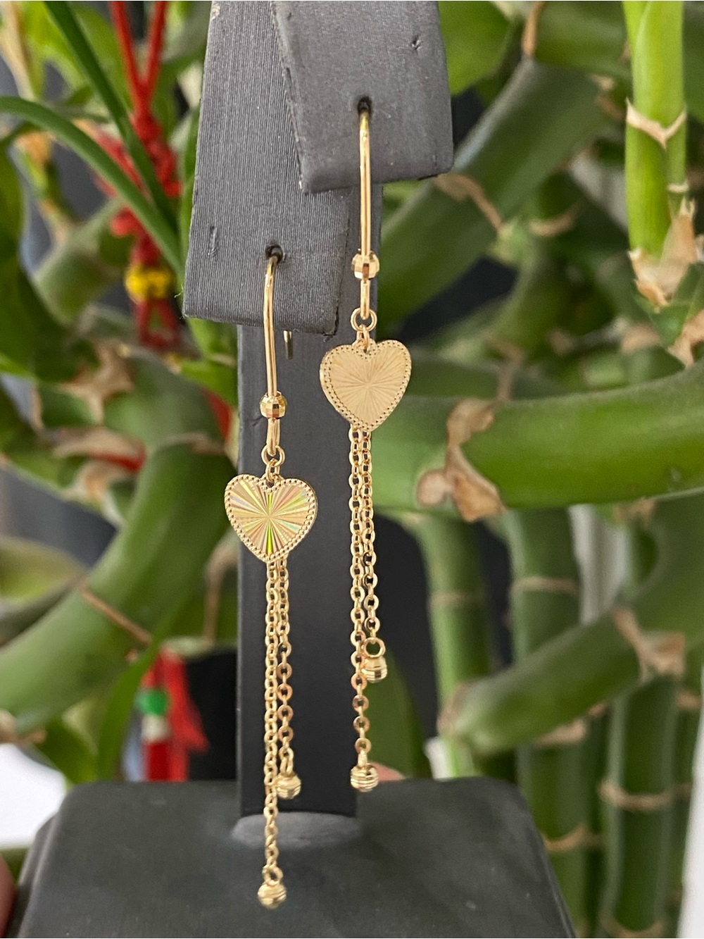 18K Yellow Gold Heart Danling Earrings